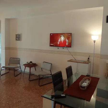 Апартаменты Levante Бари